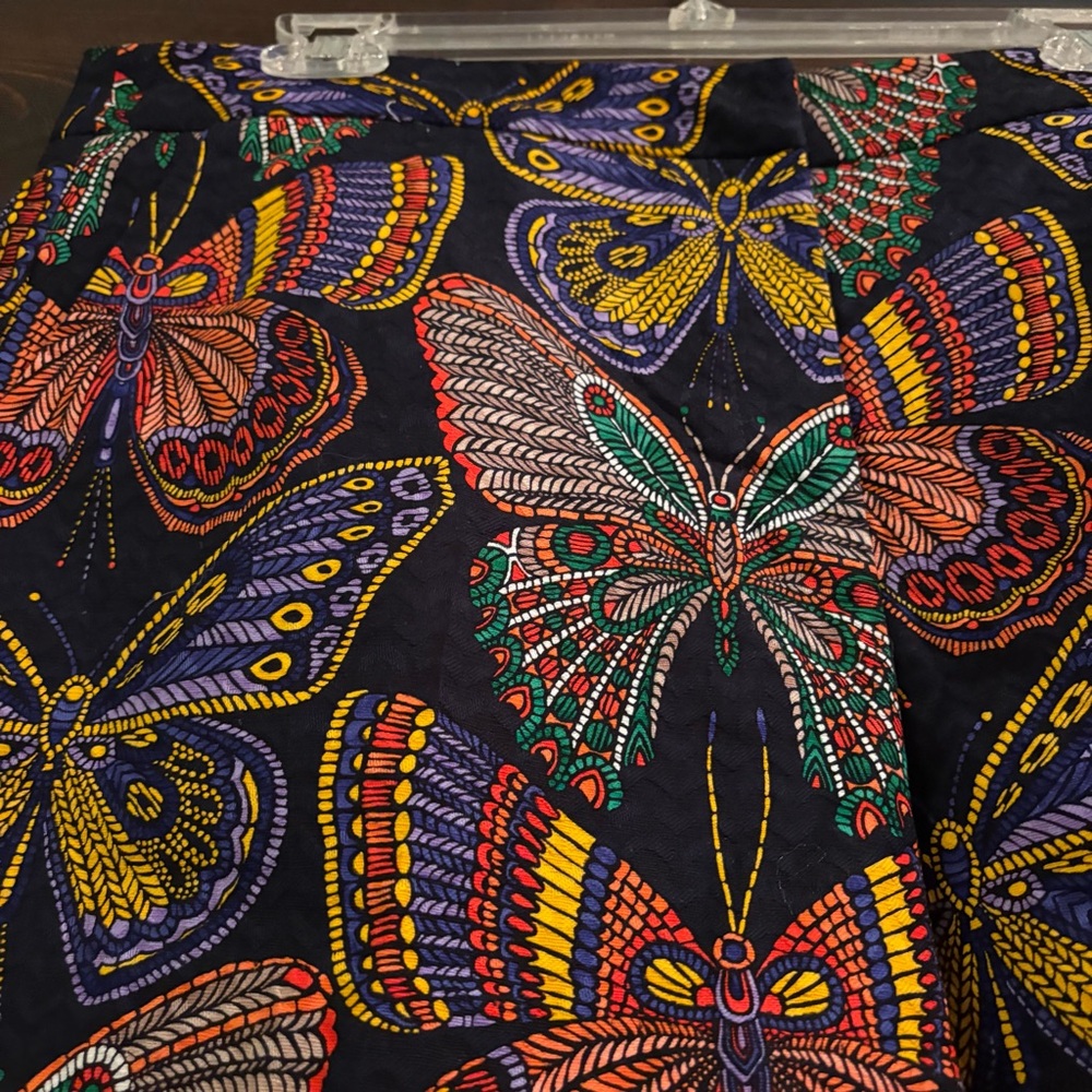 ❗️FINAL❗️NWT Trina Turk Multicolor Butterfly Print High Waist Shorts 12 - Picture 3 of 10